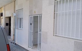 Precioso Apartamento En Puente Vallecas, Madrid. D